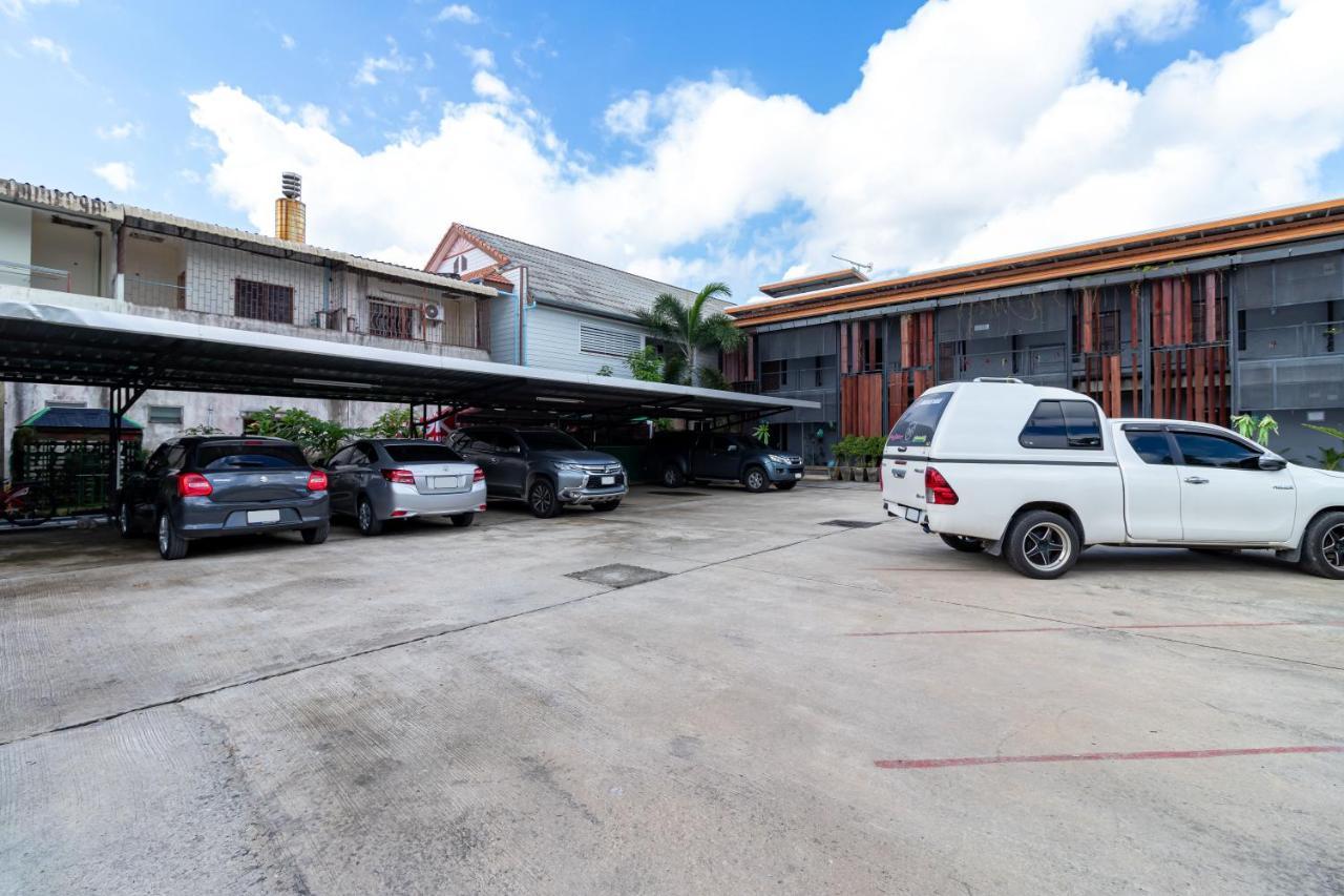 Cs Klongtoey Grand Resort Ban Yep Chaeng Экстерьер фото